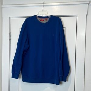 Izod Men's Deep Blue Crewneck Sweatshirt size XL.